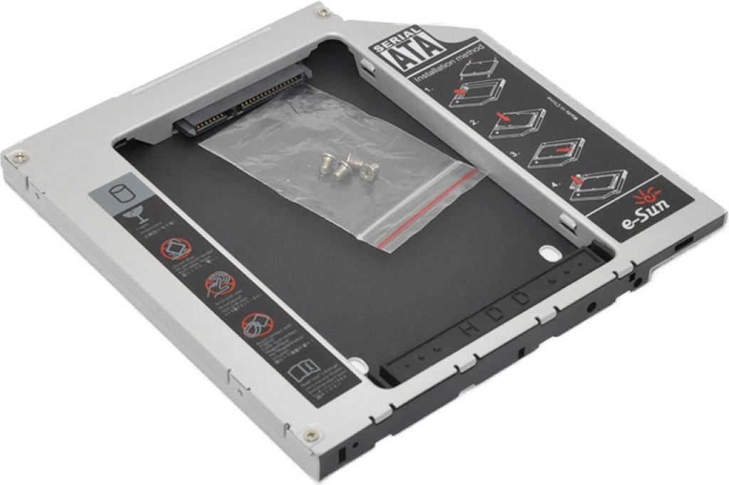 Кутия/Чекмедже за HDD Universal 12.7mm SATA-to-SATA HDD/SSD Caddy, 2.5", SATA, черенна ниска цена с бърза доставка - BestPC.BG