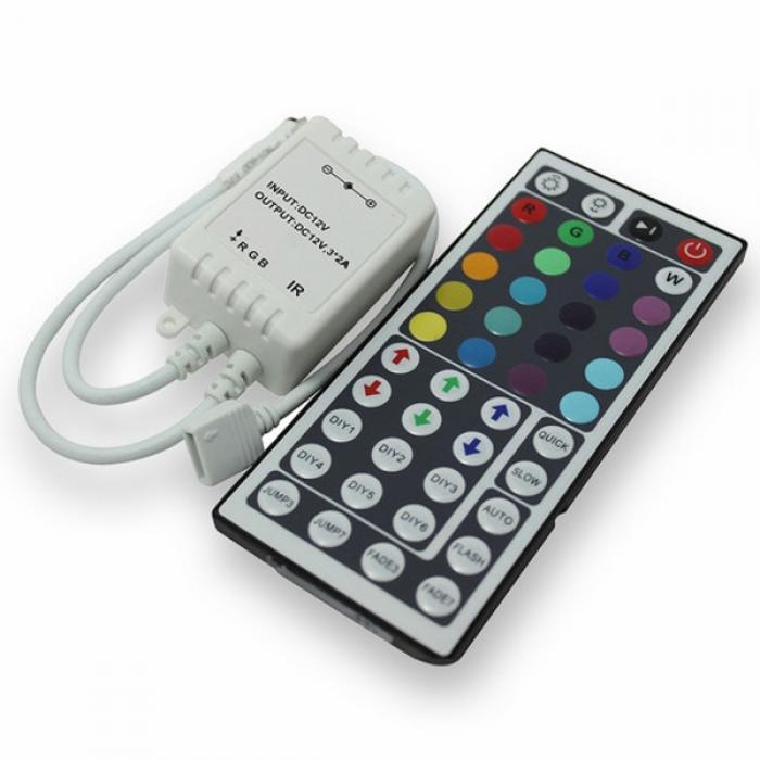 Аксесоар за LED лента V-Tac Дист. У-ние LED Лента 3317-RGB 44key VT2403на ниска цена с бърза доставка - BestPC.BG