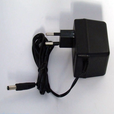 Кабел/адаптер Power Adapter 220V-AC - 5V-DC, 2Aна ниска цена с бърза доставка - BestPC.BG