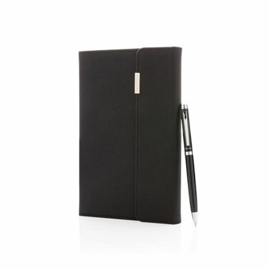 Swiss Peak Тефтер Deluxe, A5, 80 листа, с включена химикалкана ниска цена с бърза доставка - BestPC.BG