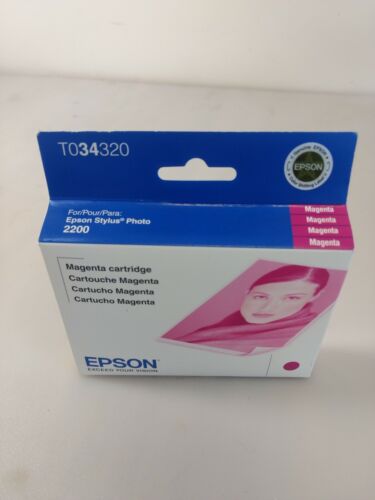 Касета с мастило EPSON STYLUS PHOTO 2200 Magenta P№ T- 034320 - Aна ниска цена с бърза доставка - BestPC.BG