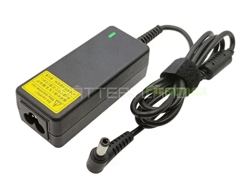 Заряднo за лаптоп Toshiba, 30W/19V/1.58A, букса - 5.5mm 2.5mmна ниска цена с бърза доставка - BestPC.BG