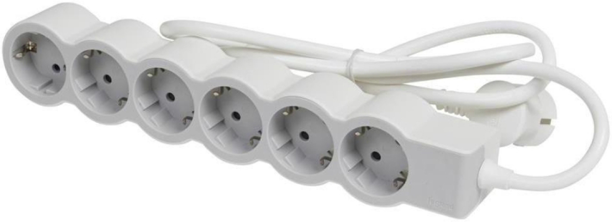 Контакт Legrand Разклонител Standard, 6 гнезда, 1.5 m кабел, бялна ниска цена с бърза доставка - BestPC.BG