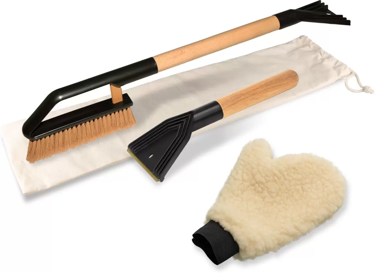 Почистващ продукт Комплект за автомобил Futura Nature Snow, с четки, ледочистачка и ръкавицана ниска цена с бърза доставка - BestPC.BG