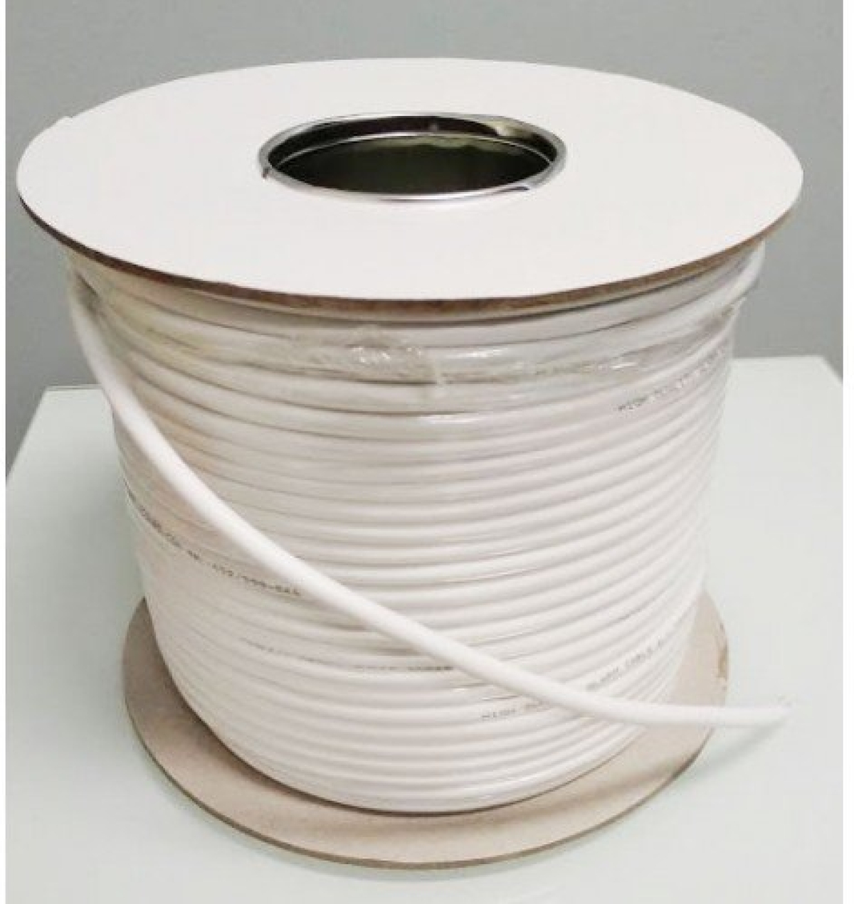 Алармен кабел 6x0,22 + 2х0.75, 100 метрана ниска цена с бърза доставка - BestPC.BG