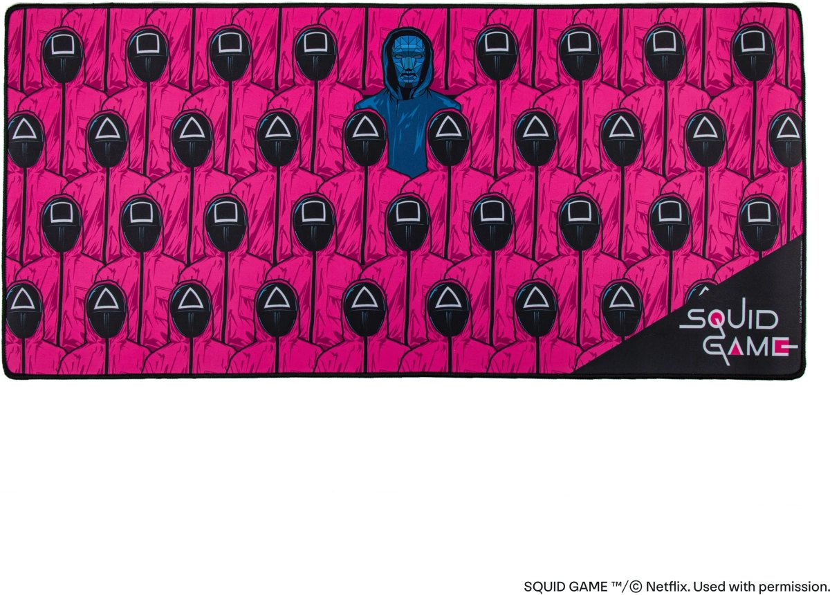 Подложка за мишка Геймърска Netflix Squid Game - Front Man And Guards Desk Matна ниска цена с бърза доставка - BestPC.BG