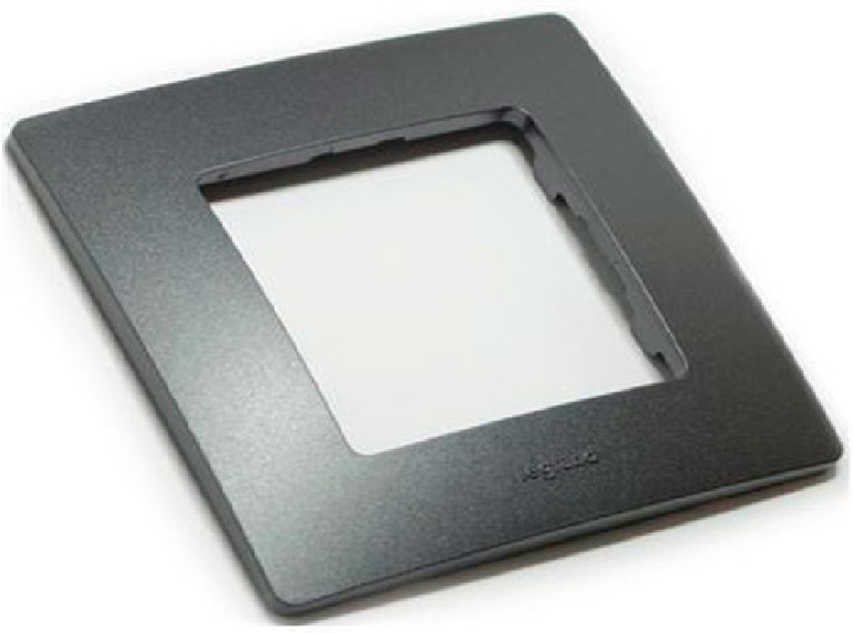 Продукт Единична рамка Legrand Niloe, бронзна ниска цена с бърза доставка - BestPC.BG