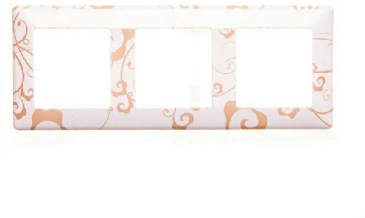 Продукт Тройна рамка Legrand Valena Life, бял флорална ниска цена с бърза доставка - BestPC.BG