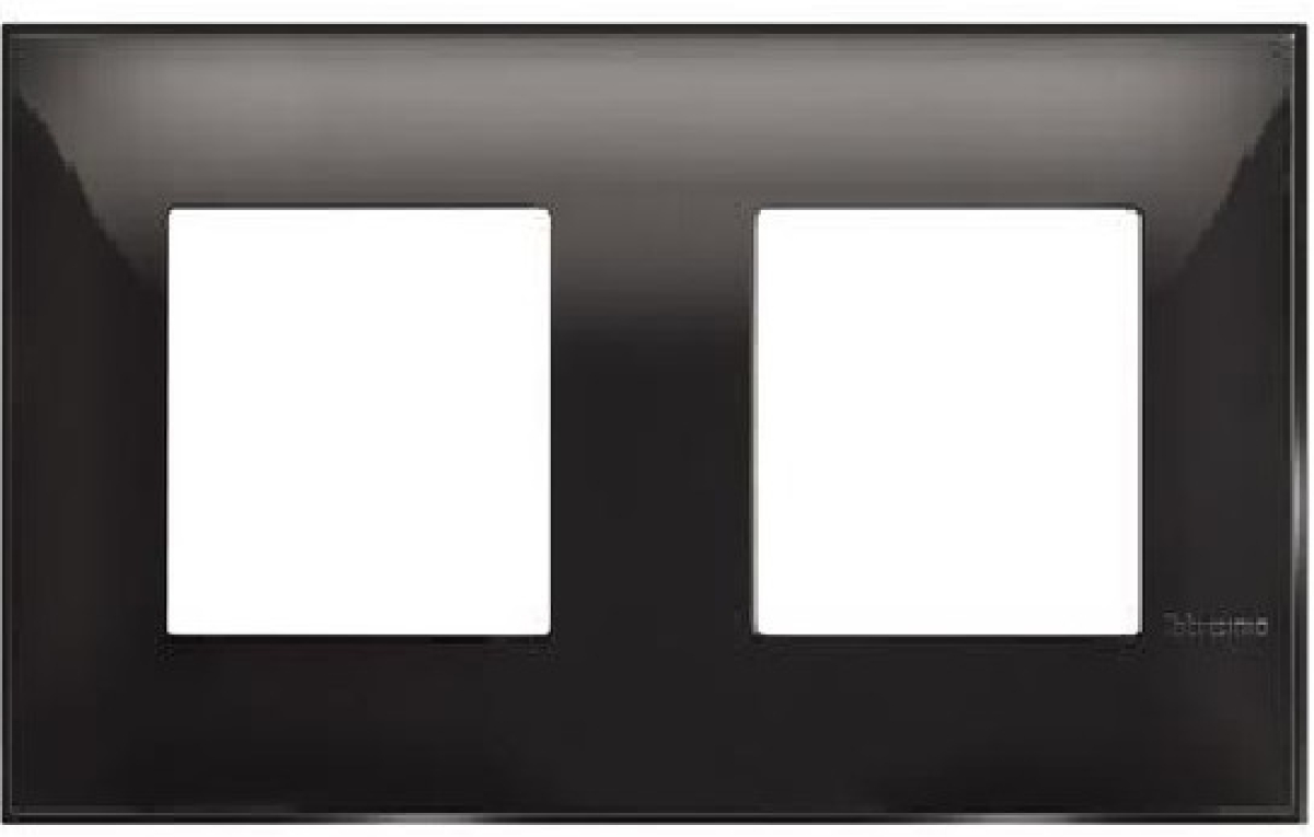 Продукт Двойна рамка BTicino Classia Legrand, чернона ниска цена с бърза доставка - BestPC.BG