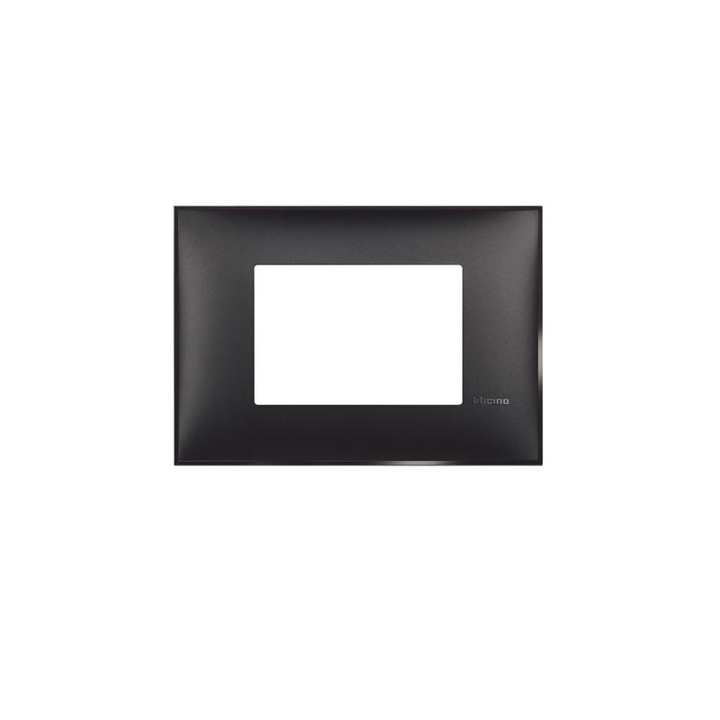 Продукт 3-модулна рамка Bticino Classia Legrand, черен сатенна ниска цена с бърза доставка - BestPC.BG