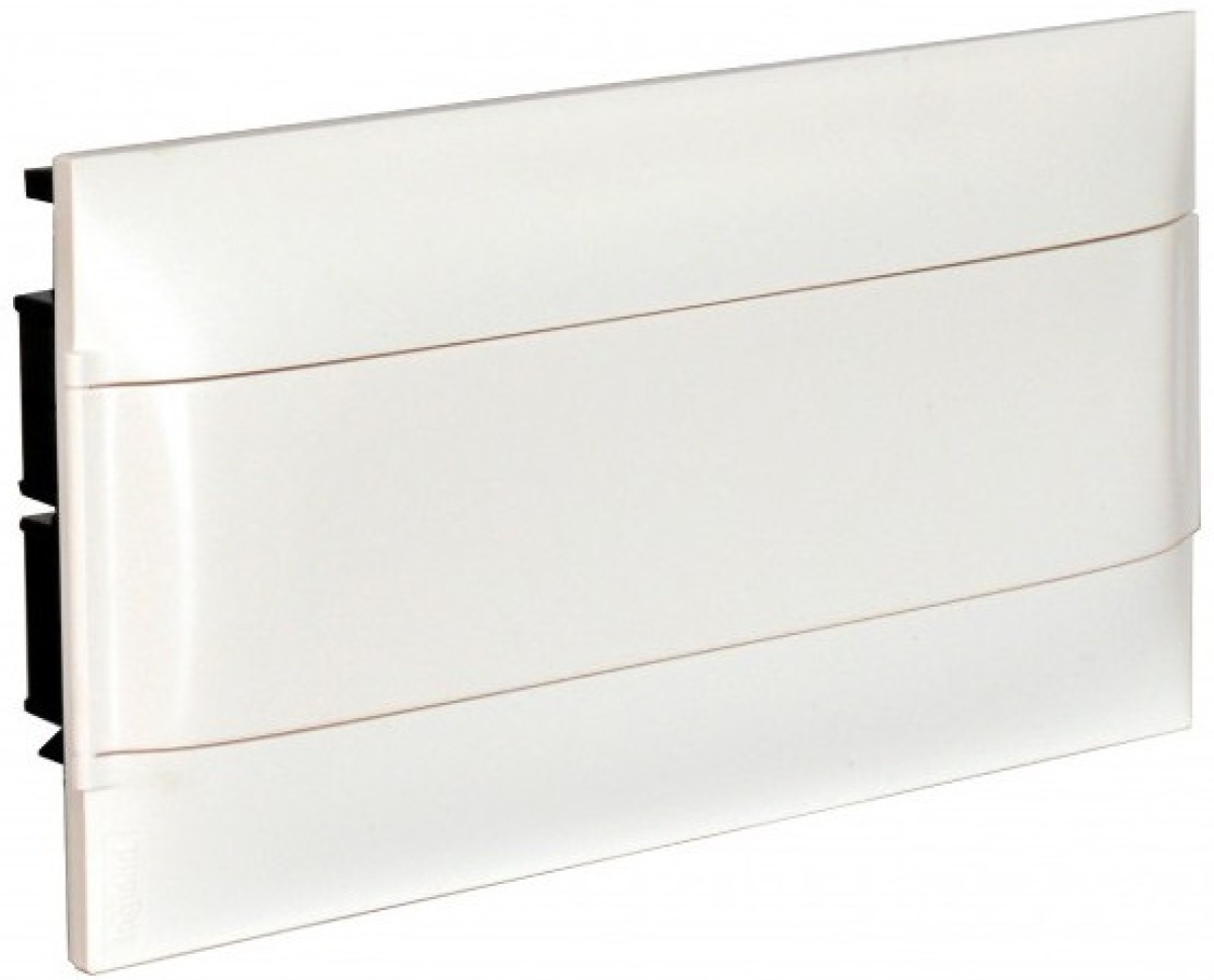 ОСЕМНАДЕСЕТМОДУЛНО ТАБЛО + ШИНА С ОПУШЕНА ВРАТИЧКА LEGRANDна ниска цена с бърза доставка - BestPC.BG