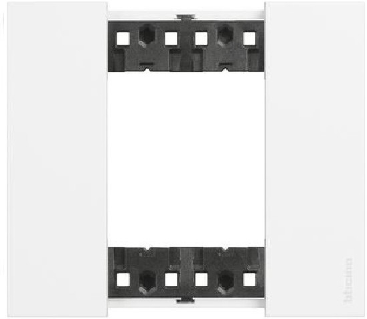 Продукт Единична рамка Bticino Living Now Legrand, бялна ниска цена с бърза доставка - BestPC.BG