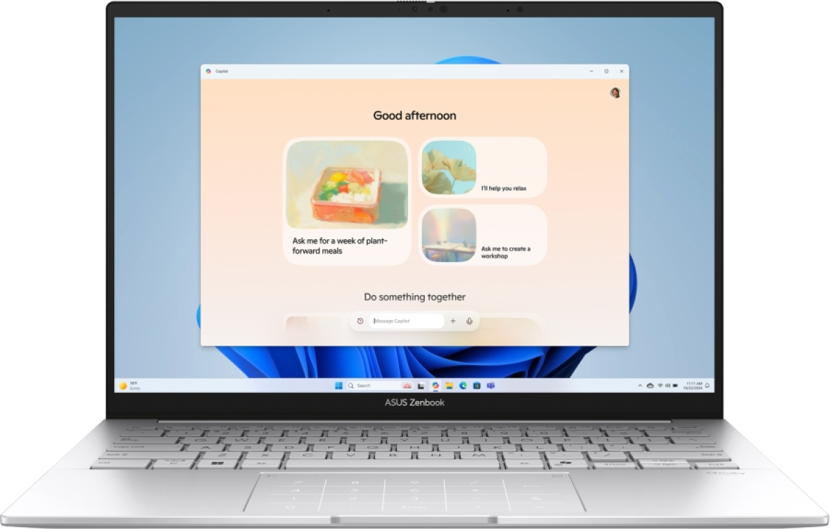 Лаптоп Asus Zenbook UX3405CA-QL278, Intel Core Ultra 5 225H, 1000GB SSD, 14 " OLED (1920 x 1200)на ниска цена с бърза доставка - BestPC.BG