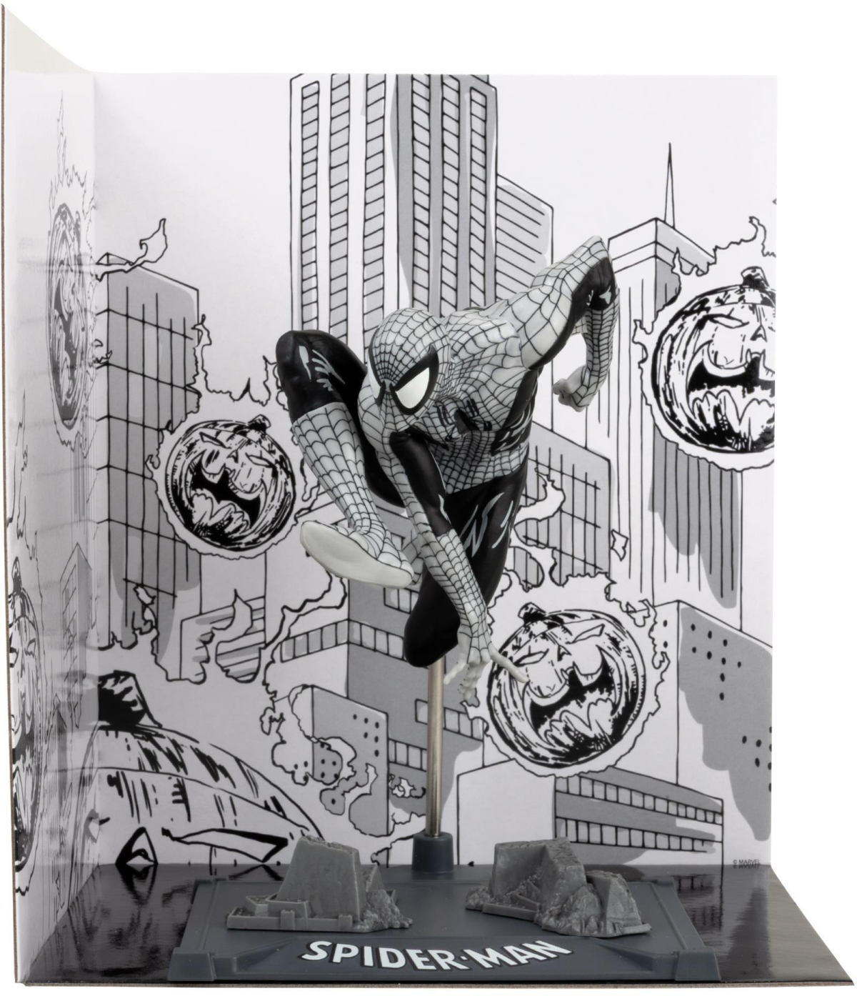 Фигурка FMarvel Spider-Man (Line Art) 1:10th Scale Collectible with Scene (Spider-Man #6) Gold Labelна ниска цена с бърза доставка - BestPC.BG