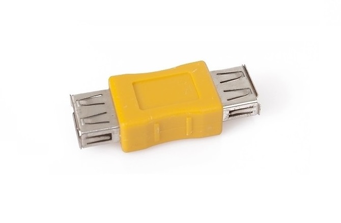 Адаптер USB-A (F) към USB-A (F) - CA408на ниска цена с бърза доставка - BestPC.BG