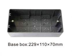 Модул за вграждане в мебели на 3 броя 45х45 модули — Черен