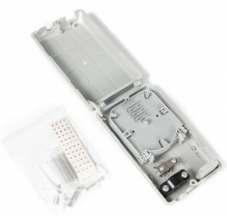 Оптична кутия 210/115/45mm