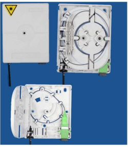 Оптична розетка за 2 SC симплексни или LC дуплексни адаптера