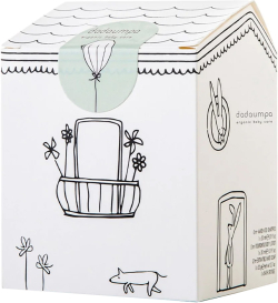 Комплект за бебе Dadaumpa, мокра кърпа, шампоан, лосион, гъба за баня. 15 броя