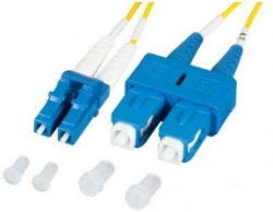 Оптична пач корда LC-UPC-SC-UPC, дуплекс, сингъл мод OS2, 3 мм армиран оптичен пач кабел &mdash; 10 метра