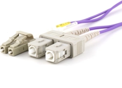 Оптична пач корда SeaMAX, 3m, LC-SC UPC, MM OM4 50-125, duplex, 2.0mm, LSZH