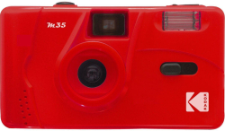 Фотоапарат Kodak с лента M35, Червен