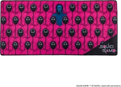 Подложка за мишка Геймърска Netflix Squid Game - Front Man And Guards Desk Mat