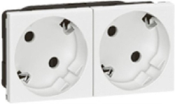 Контакт 2x2Р+E 45 ШУКО 4М MOSAIC LEGRAND - БЯЛ