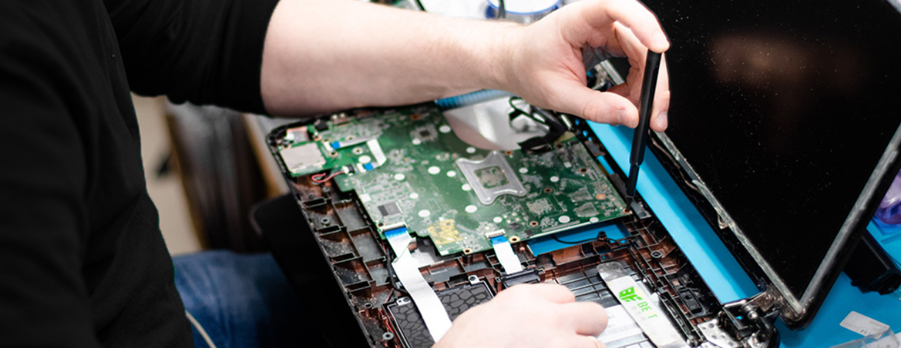 laptop-ne-se-vklyuchva-prichini-resheniya