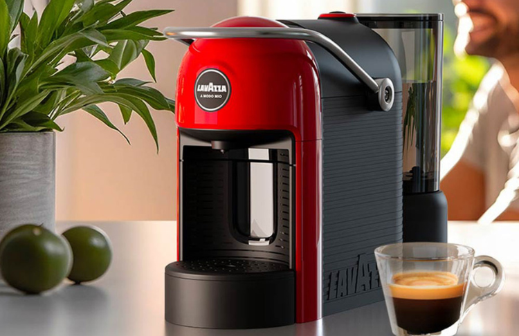lavazza-kafe-mashina-a-modo-mio-jolie-evo-220-240-v-chervena-439031