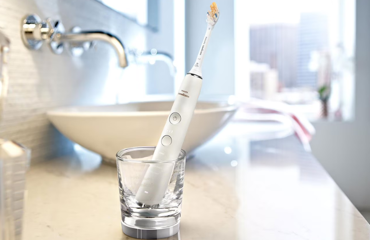 philips-toothbrush-sonicare-diamond-clean-smart-white-261026