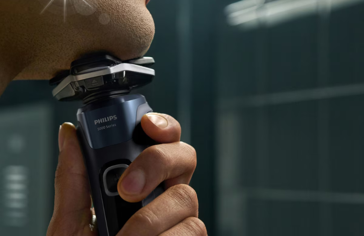 philips-shaver-series-7000-wet-dry-steelprecision-blades-skiniq-395603